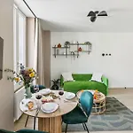 Lavie Maison Luminous Near Montmartre Apartament Paryż